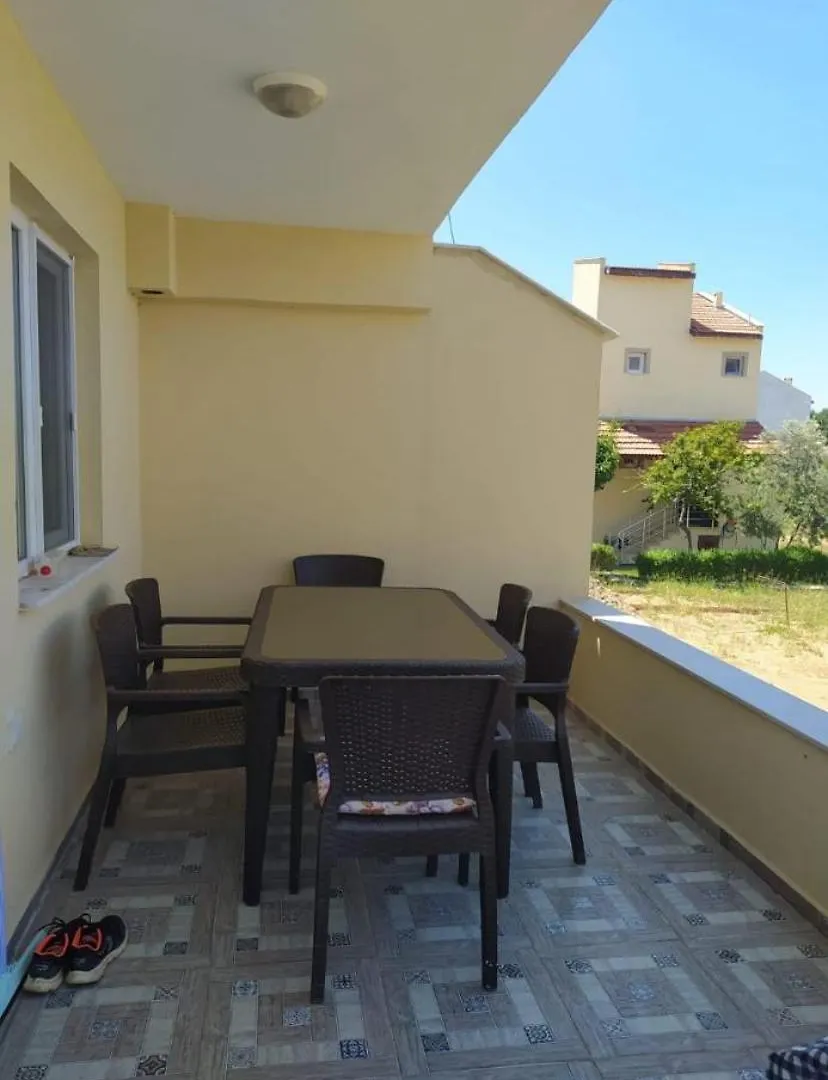 Dikili Homesuit Denize Yakin Oezel Villa Turcja
